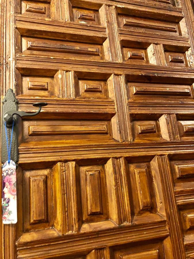 9 Candelas En El Centro De Yecla